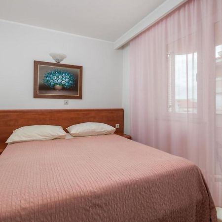Apartment Drazenka Turato Baska  Bagian luar foto